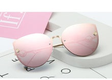 Load image into Gallery viewer, TOYEARN 2019 New Luxury Italy Brand Designer Lady Cat Eye Sunglasses