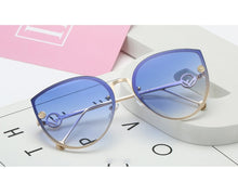 Load image into Gallery viewer, TOYEARN 2019 New Luxury Italy Brand Designer Lady Cat Eye Sunglasses