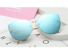 Load image into Gallery viewer, TOYEARN 2019 New Luxury Italy Brand Designer Lady Cat Eye Sunglasses