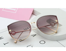 Load image into Gallery viewer, TOYEARN 2019 New Luxury Italy Brand Designer Lady Cat Eye Sunglasses